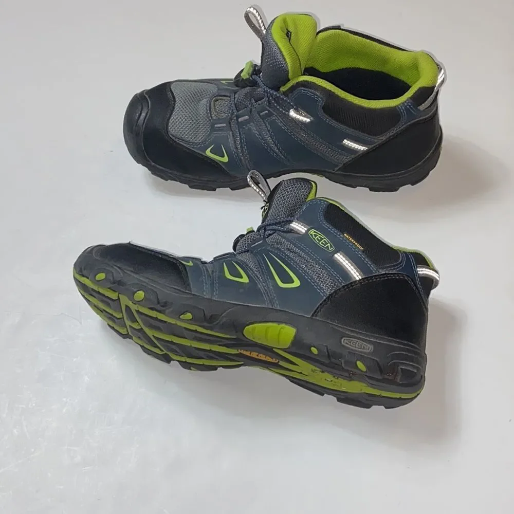 Keen Waterproof Hiking Boots Youth Shoes Size 6 US